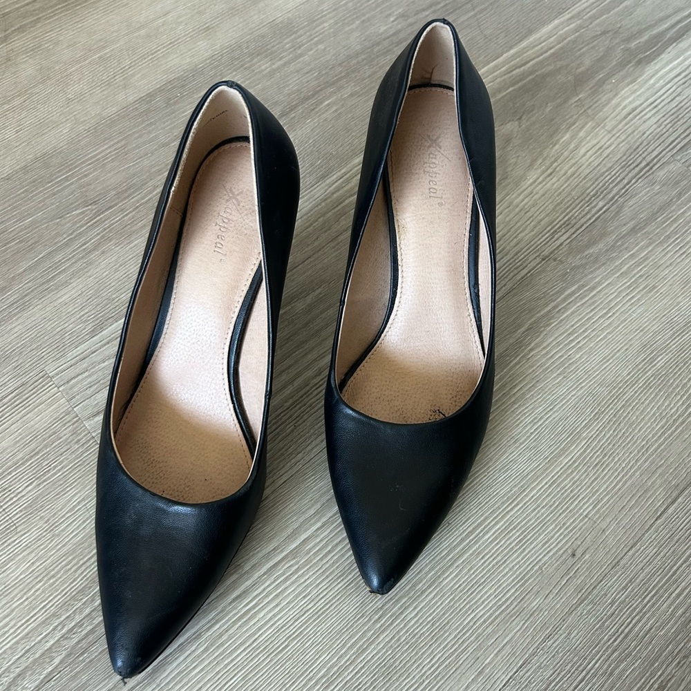Women's Black Leather Heels